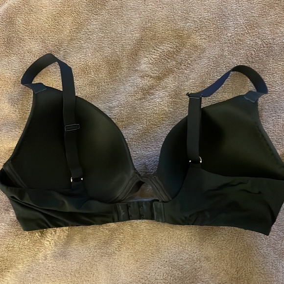 Natori Minimal Push-up Convertible Underwire Bra - Picture 2 of 8